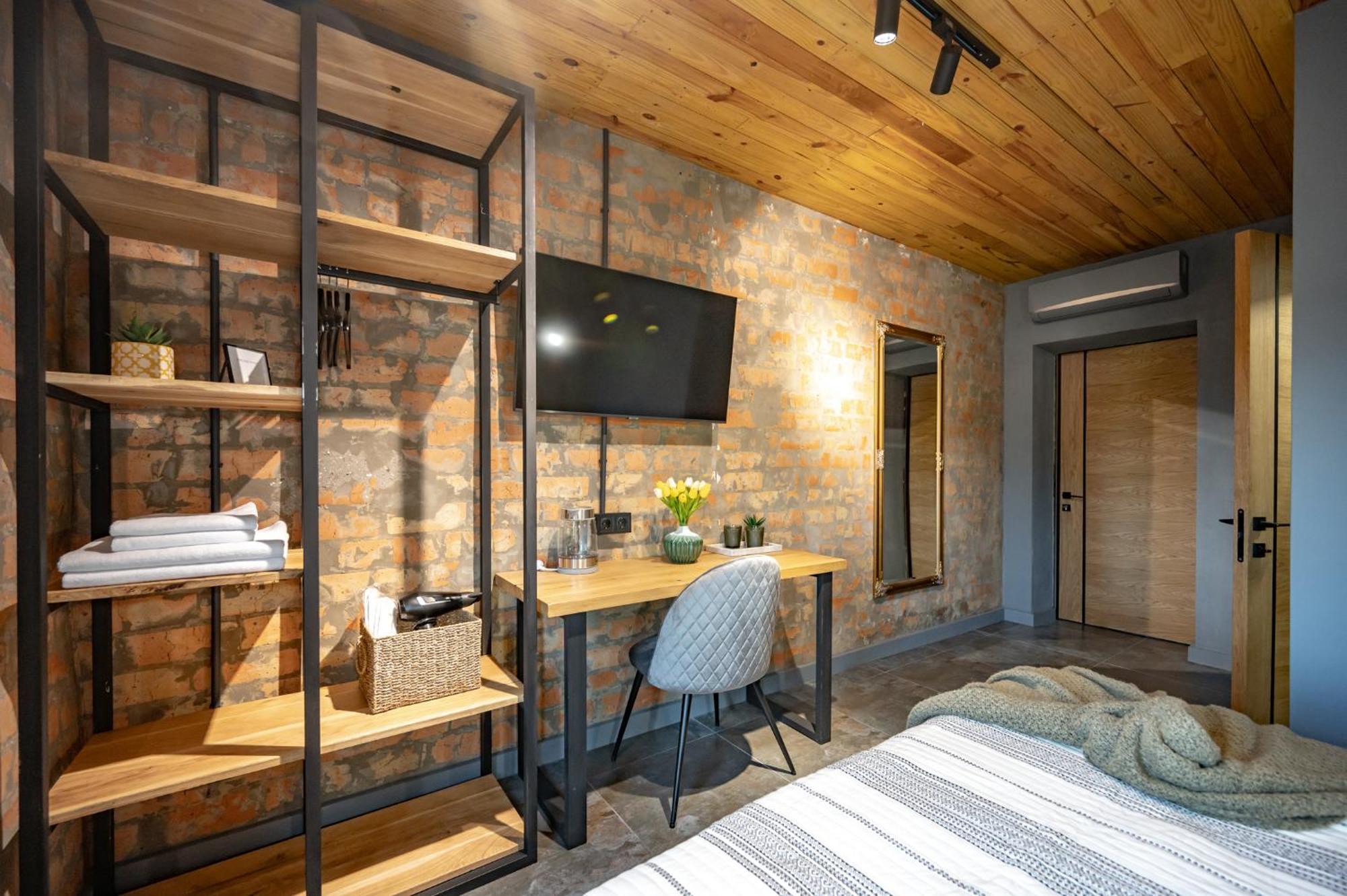 Apartment номер в гостьовому домі 